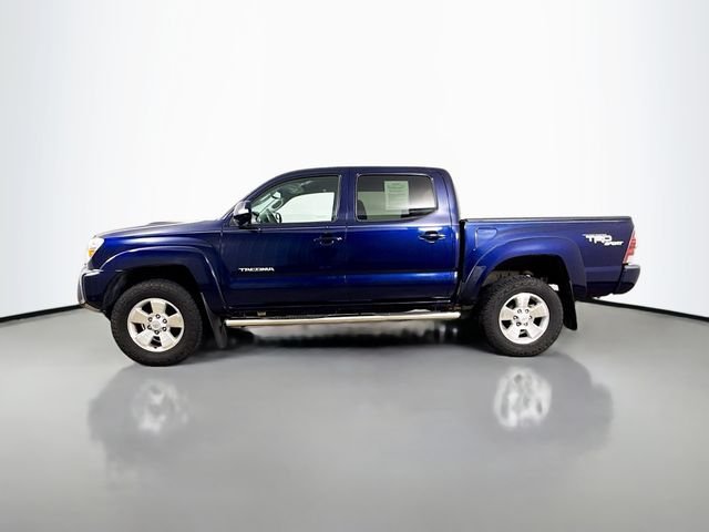Used 2013 Blue Toyota PreRunner image 4