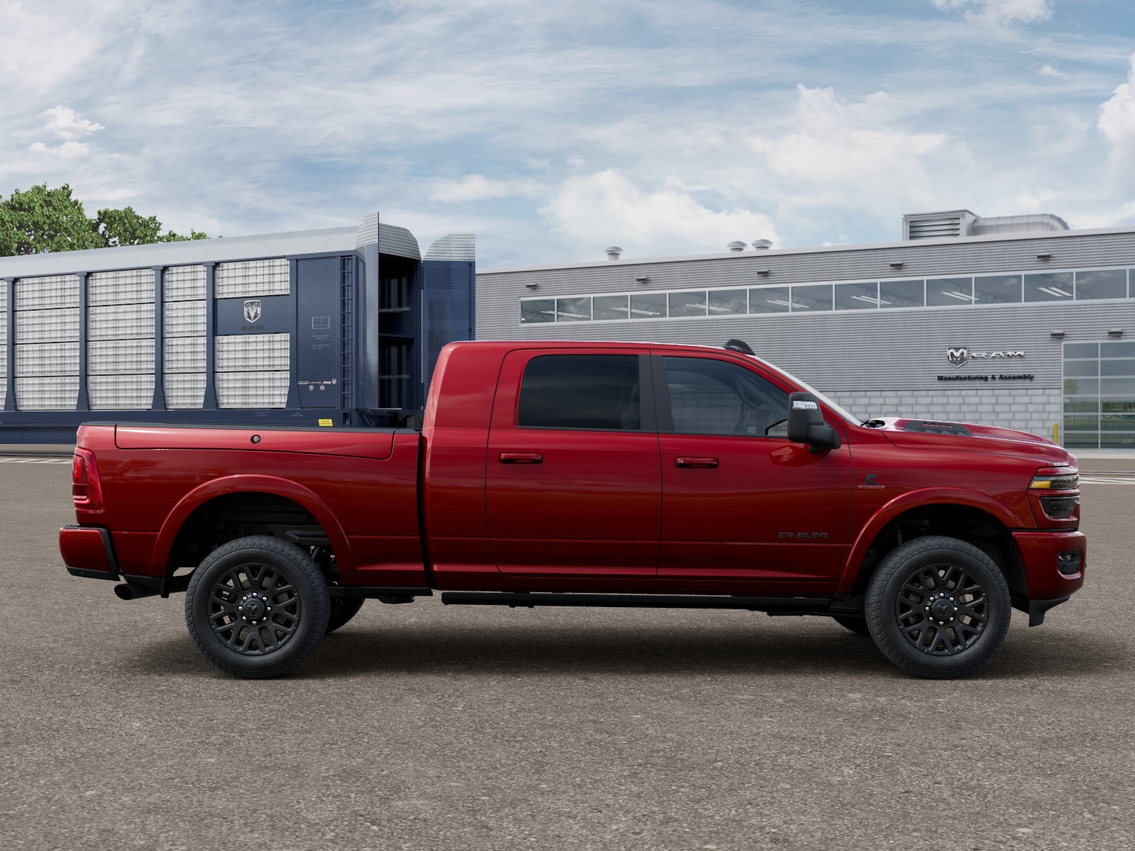 New 2026 Molten Red Pearl-Coat Exterior Paint RAM Limited image 12