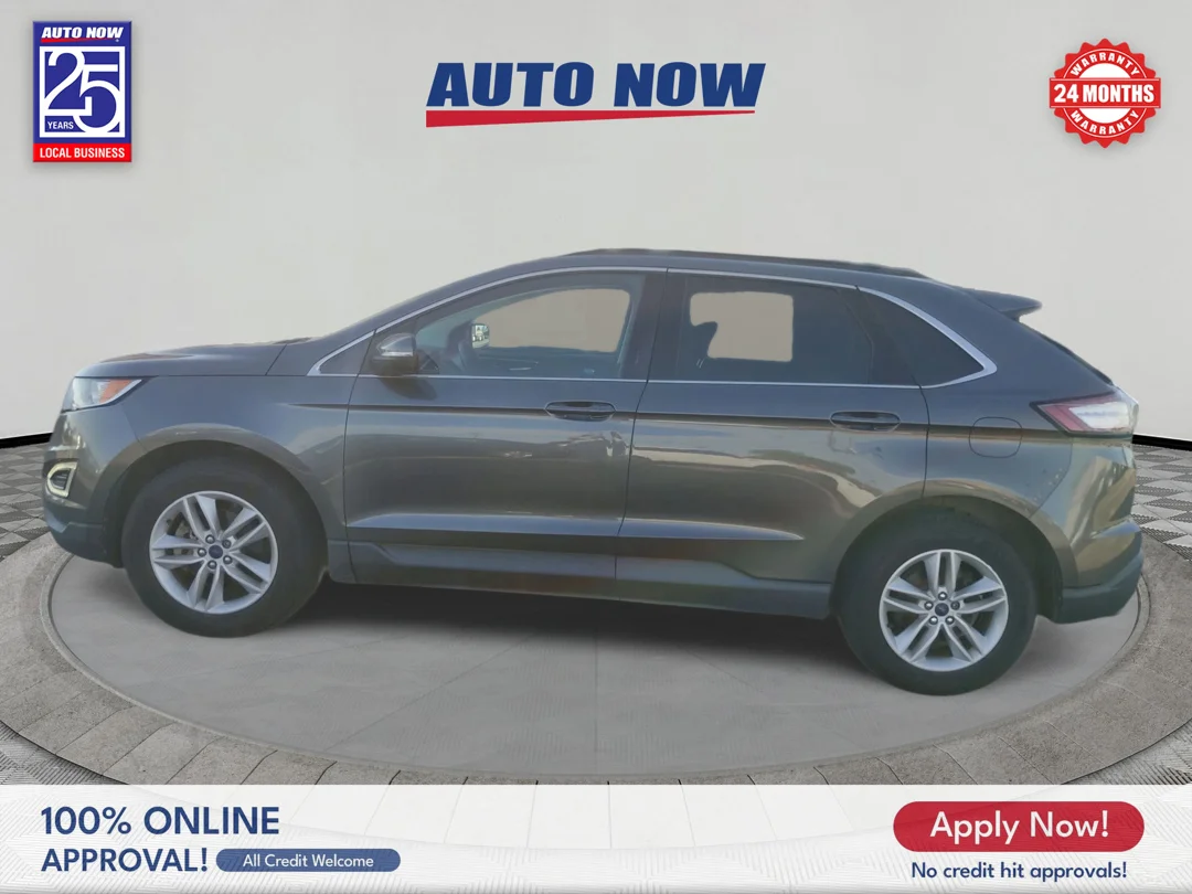 Used 2015 Gray Ford SEL image 3