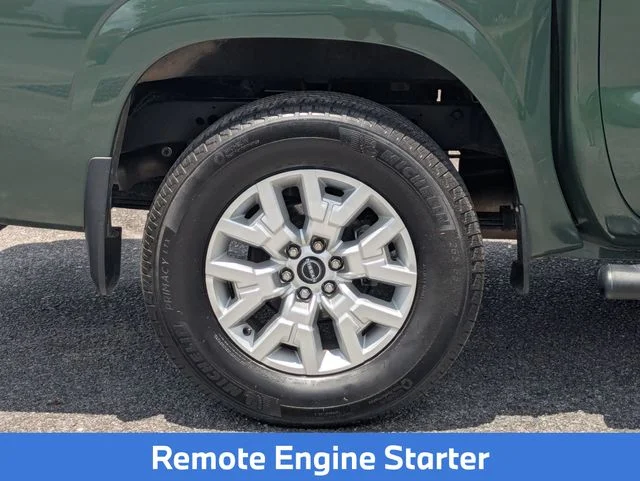 Used 2024 Green Nissan SV image 12