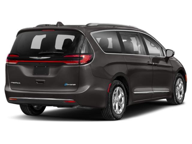 Used 2022 Chrysler Pacifica Hybrid Pinnacle Hybrid with VIN 2C4RC1N74NR148742 for sale in Vadnais Heights, Minnesota