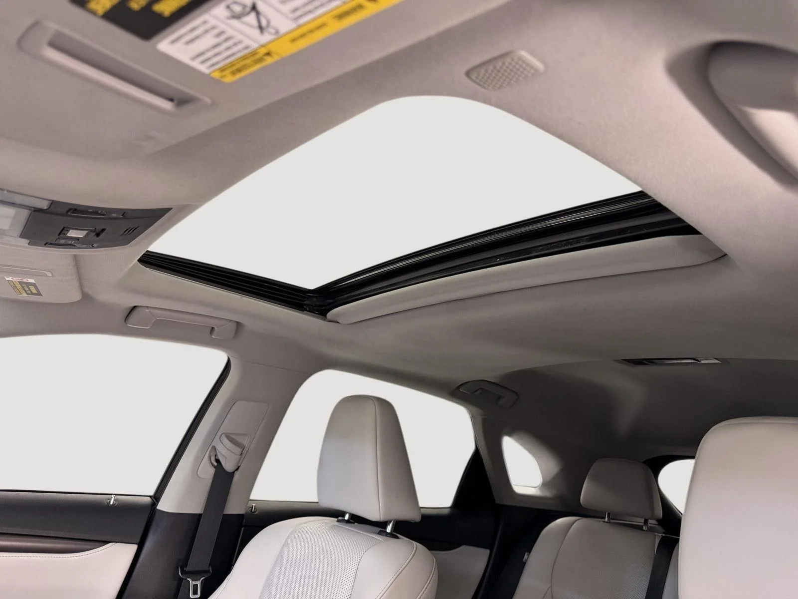 Certified Used 2021 EMINENT WHITE PEARL Lexus RX 350 image 21