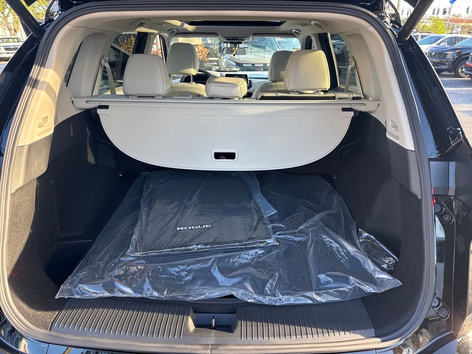 New 2026 Nissan Rogue Dark Armor 4D Sport Utility