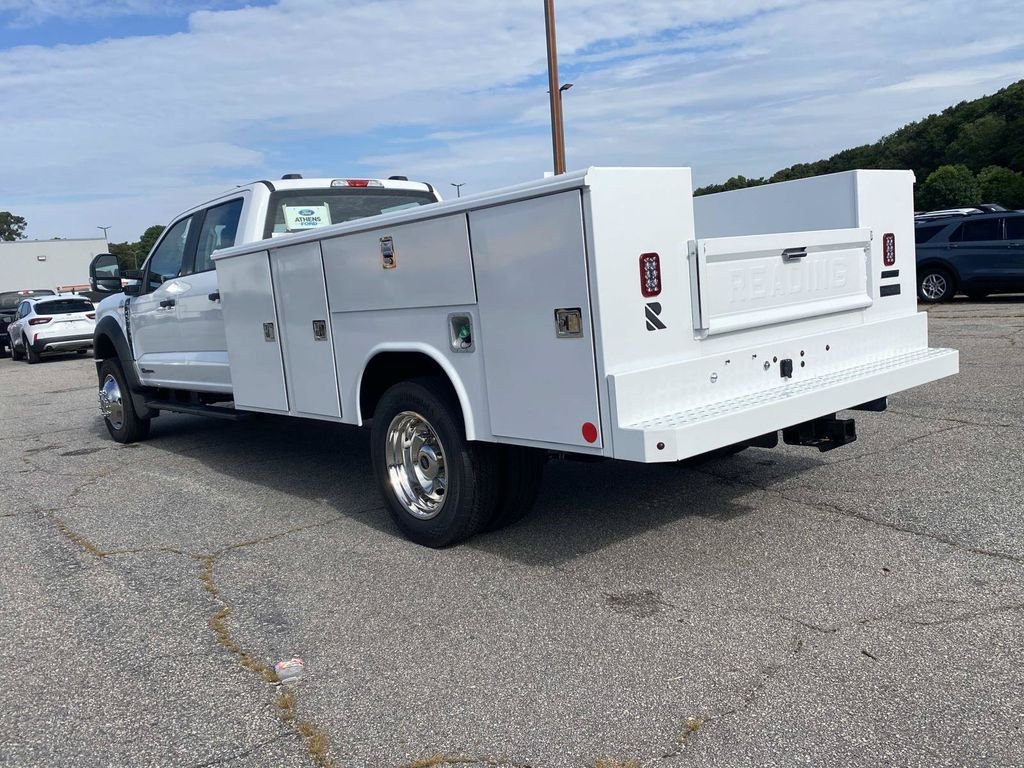 New 2026 Oxford White Ford F-450® XL image 4