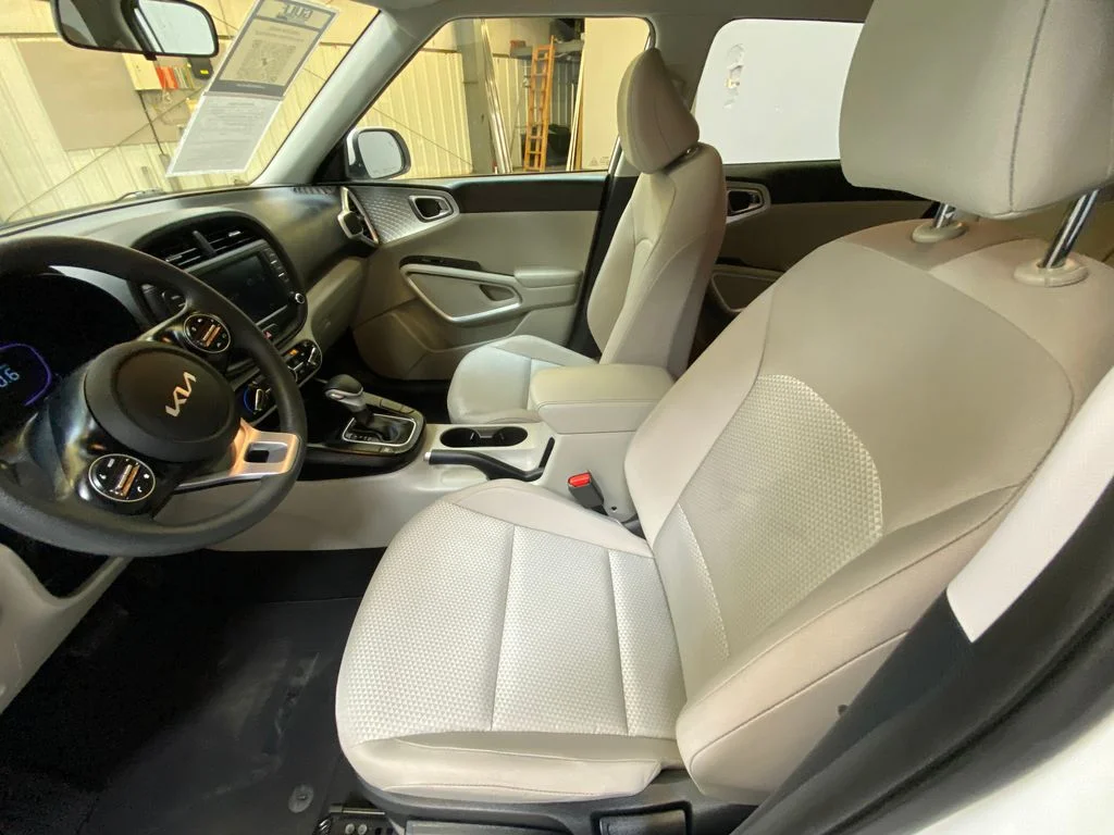 Used 2025 White Kia LX image 21