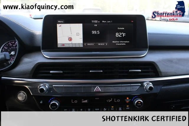 Used 2021 White Kia EX image 30