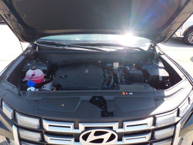 New 2026 Phantom Black Hyundai SE image 17