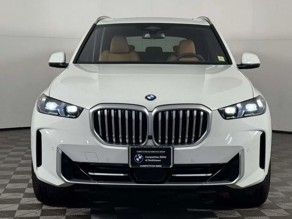 Used 2026 White BMW xDrive40i image 6