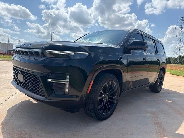 2026 Jeep Grand Wagoneer Summit Obsidian 4WD's photo