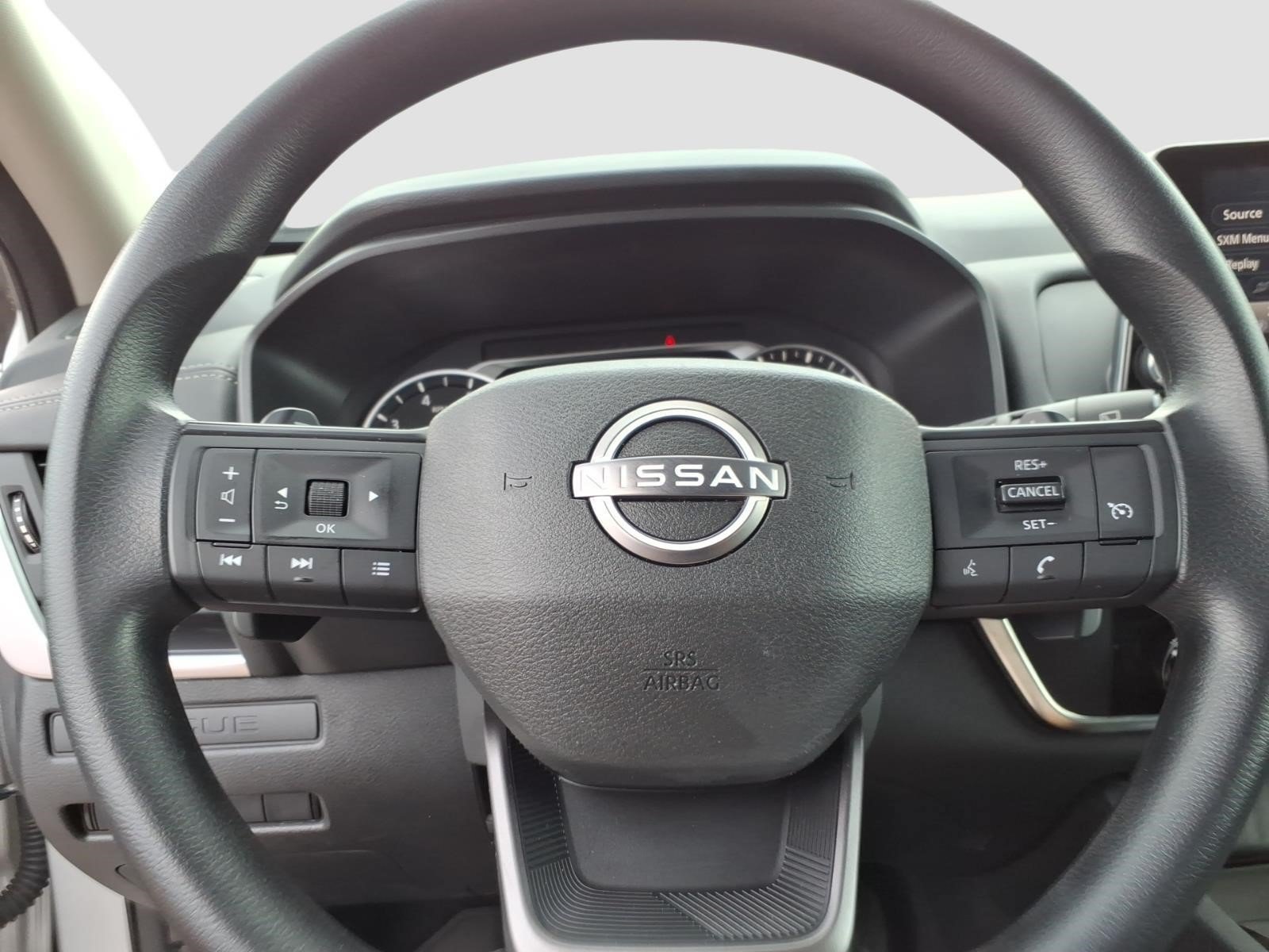 2025 Nissan Rogue S - Photo 17