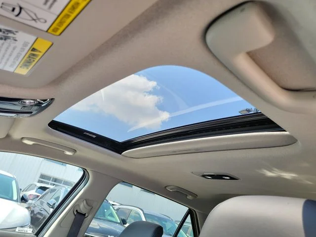 New 2025 Aurora Black Pearl Kia EX Touring image 24