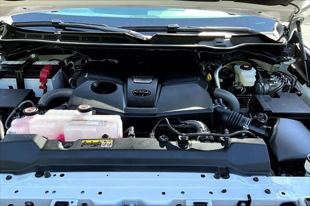 Certified Used 2025 ICE CAP Toyota  image 31