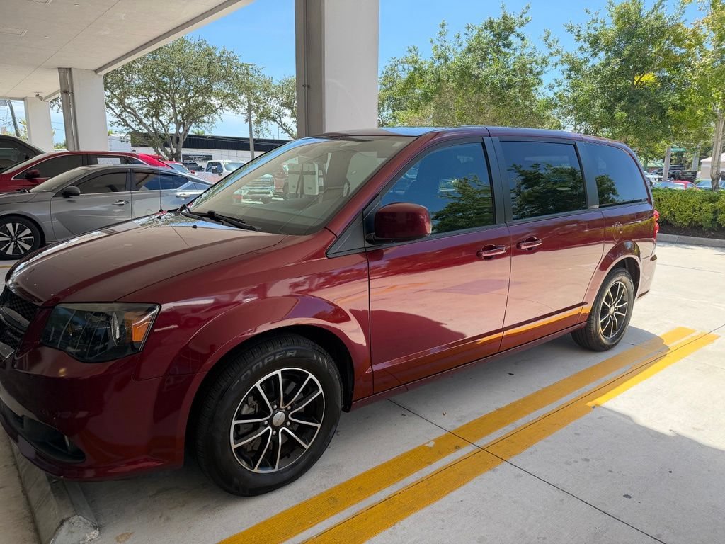 2019 Dodge Grand Caravan SE Plus FWD photo