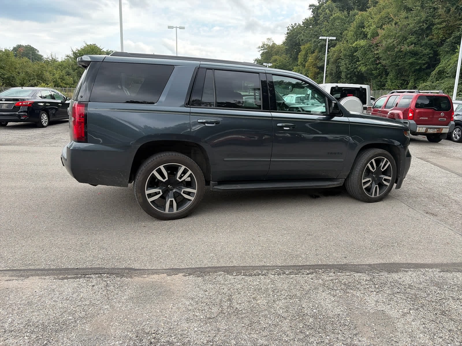 Used 2019 Shadow Gray Metallic Chevrolet Premier image 12