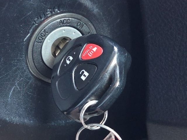 Used 2016 White Toyota TRD Pro image 28