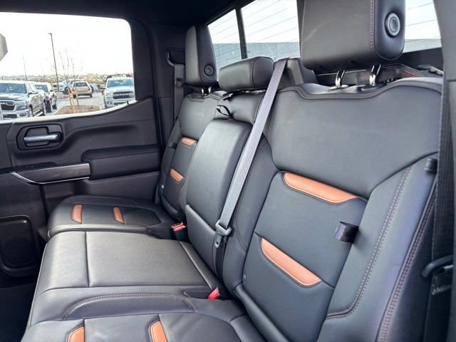 Used 2021 ONYX BLACK GMC AT4 image 17
