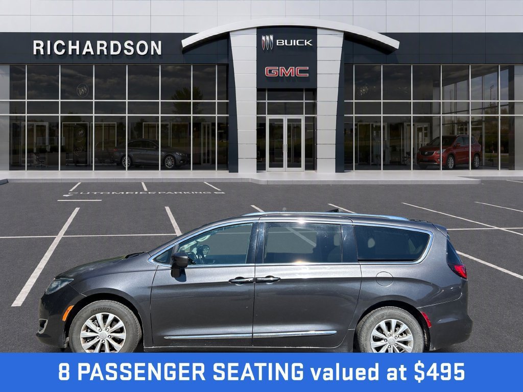 Used 2019 Chrysler Pacifica Touring L with VIN 2C4RC1BG0KR550208 for sale in Midland, MI