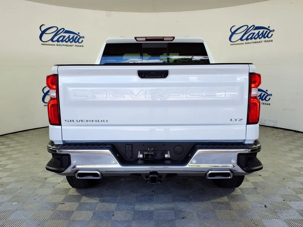 New 2026 Polar White Tricoat Chevrolet LTZ image 4