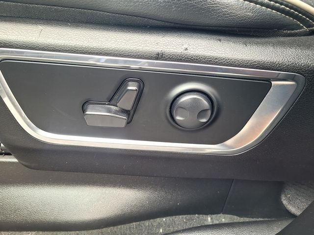 Used 2024 White Ram Laramie image 11