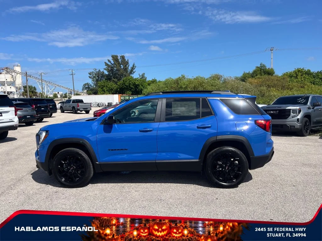 New 2027 Rapids Metallic GMC Elevation image 4