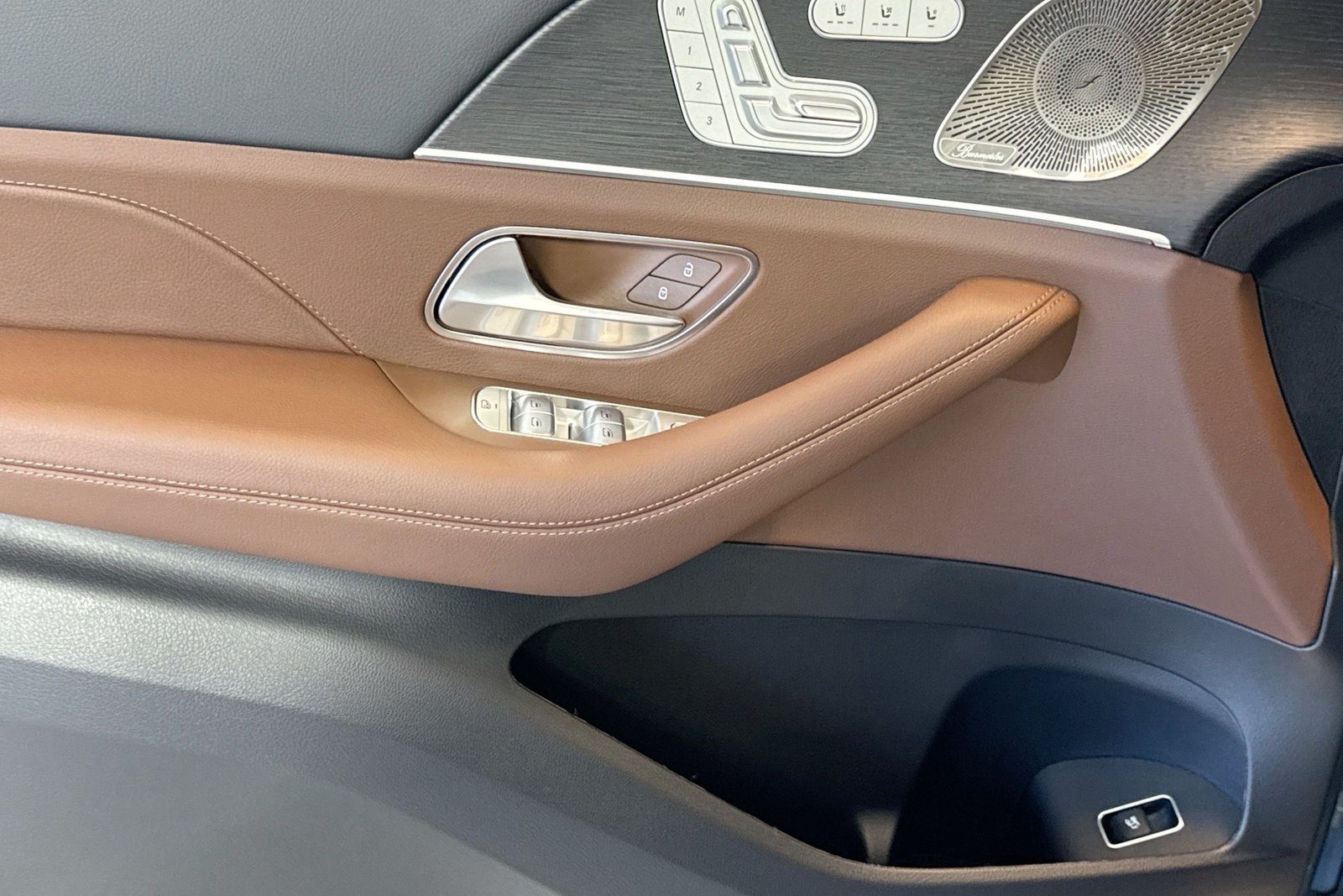 New 2026 Selenite Grey Metallic Mercedes-Benz GLE 450 image 16