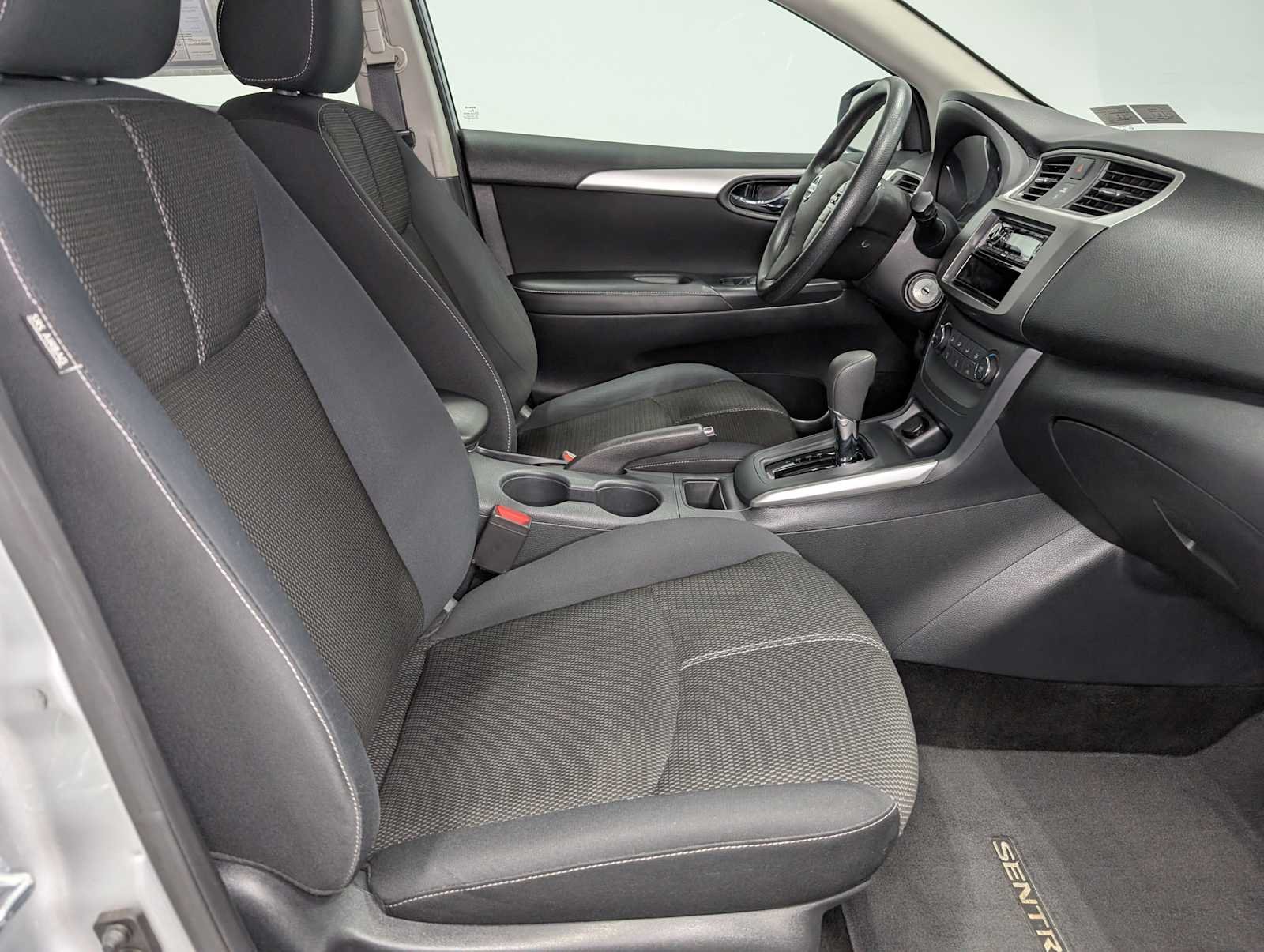 Used 2017 Brilliant Silver Nissan S image 36