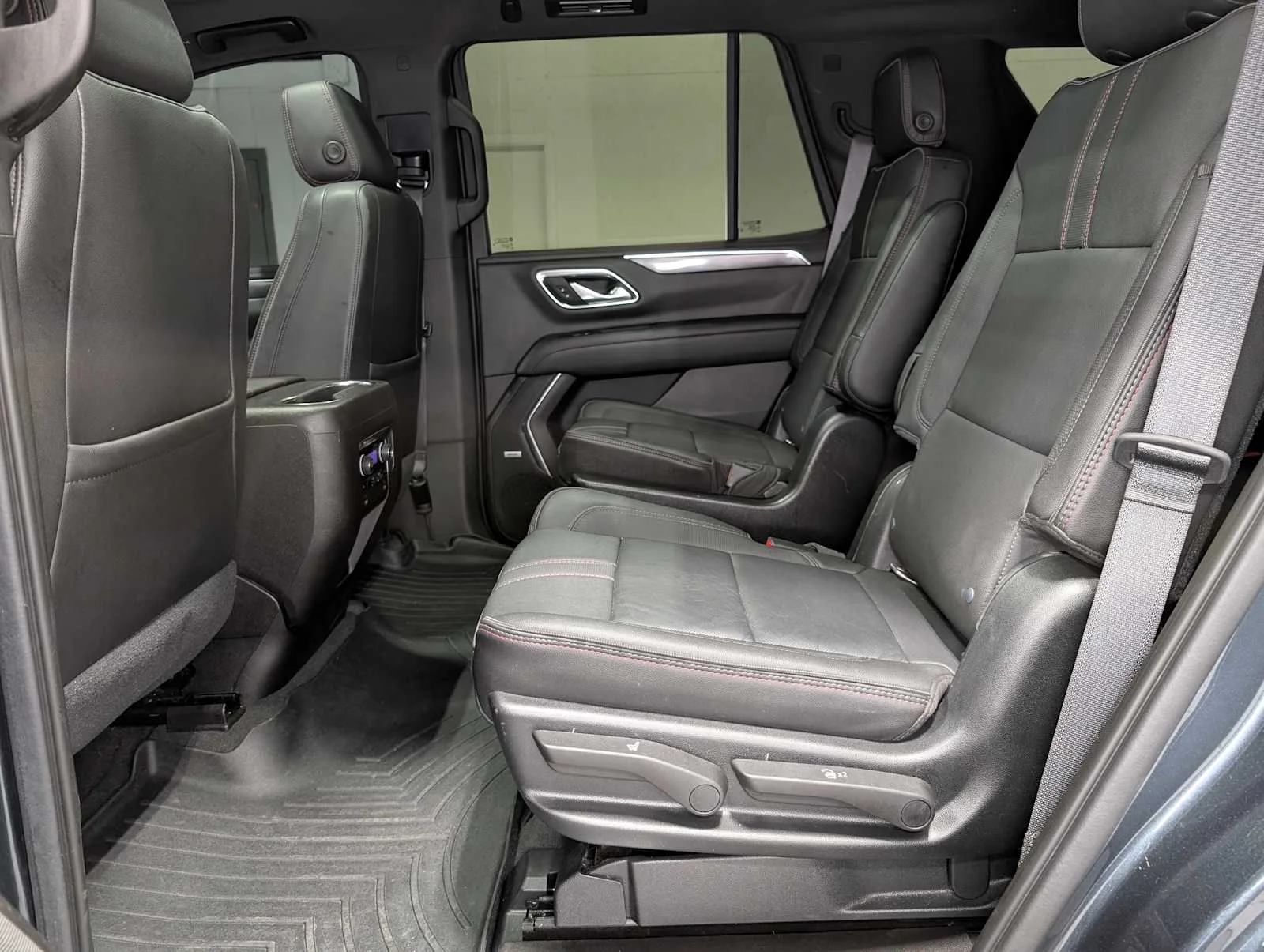 Used 2021 Shadow Gray Metallic Chevrolet RST image 24