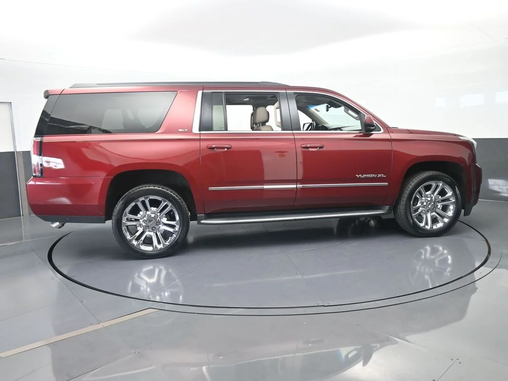 Used 2019 Crimson Red Tintcoat GMC SLT image 7