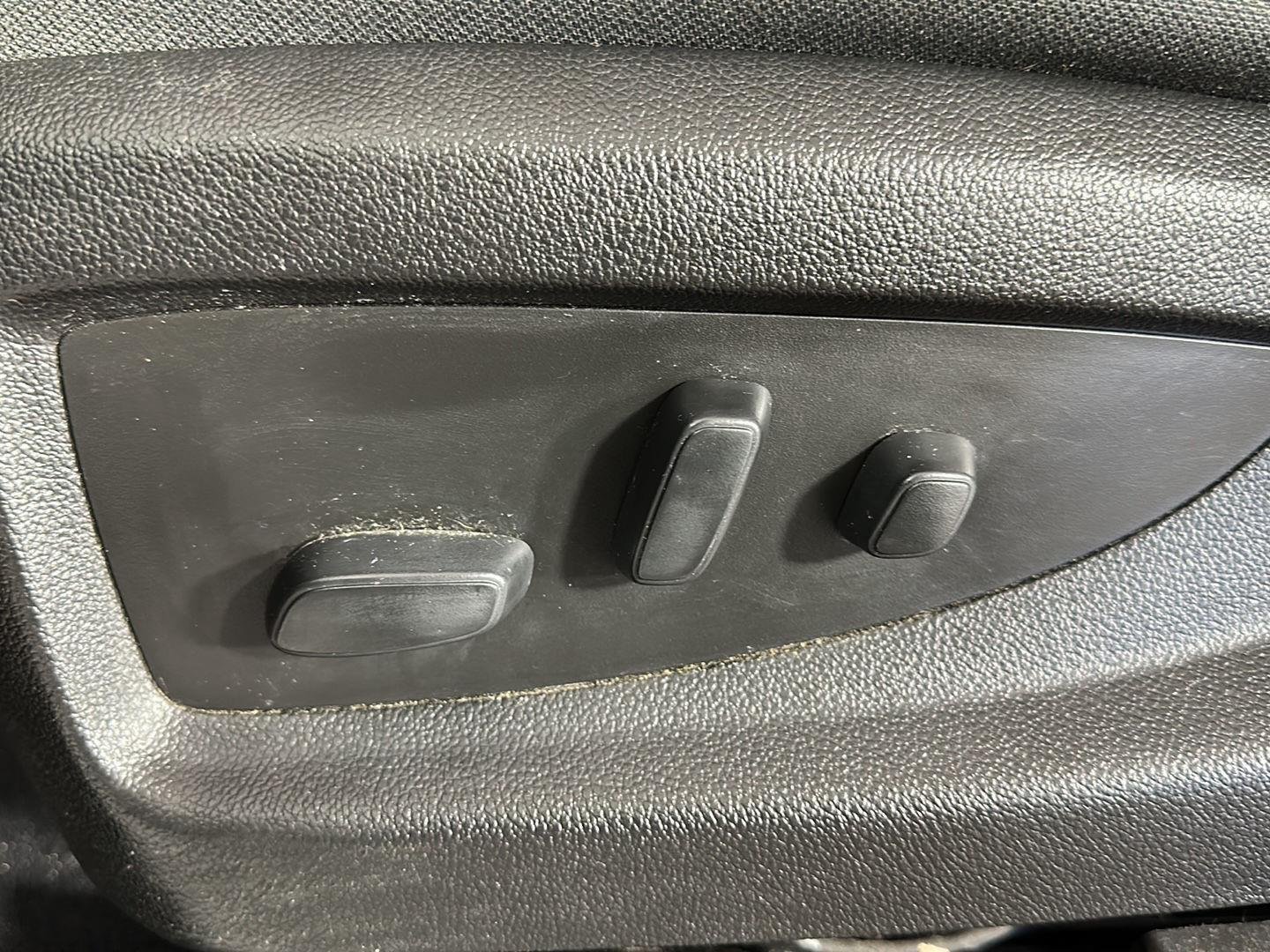 Used 2019 Red Hot Chevrolet LT image 9