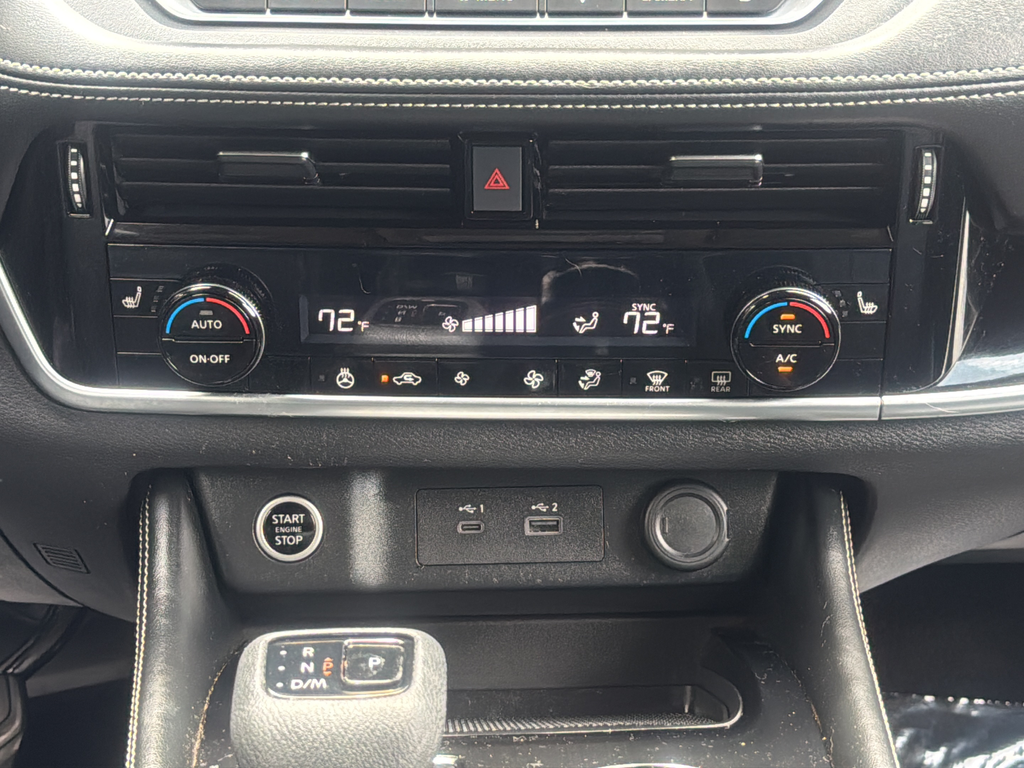 Used 2023 Blue Nissan SL image 22