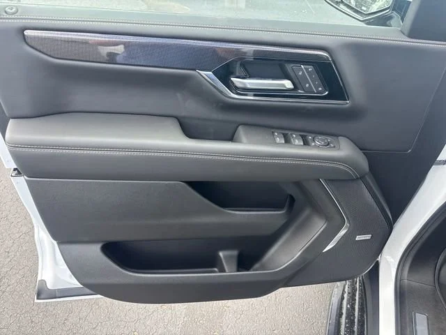 New 2026 Summit White GMC Elevation image 11