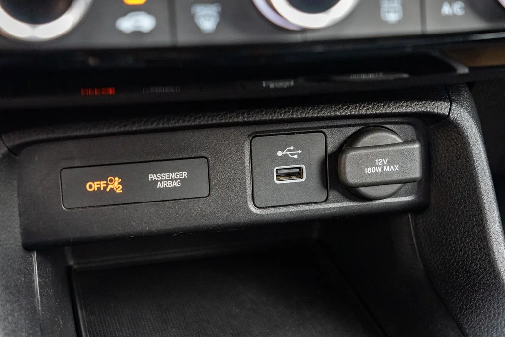 Used 2022 Red Honda LX image 19