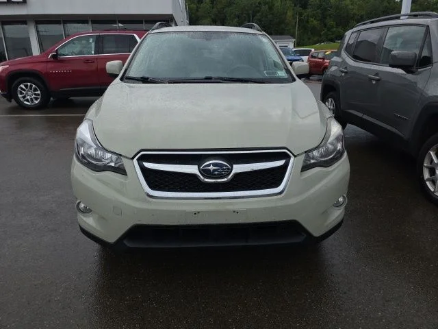 Used 2014 Beige Subaru 2.0i Premium image 3