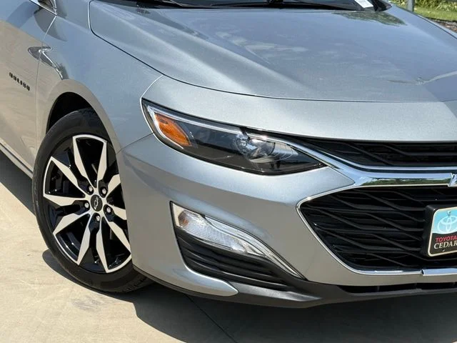 Used 2025 Gray Chevrolet RS image 3