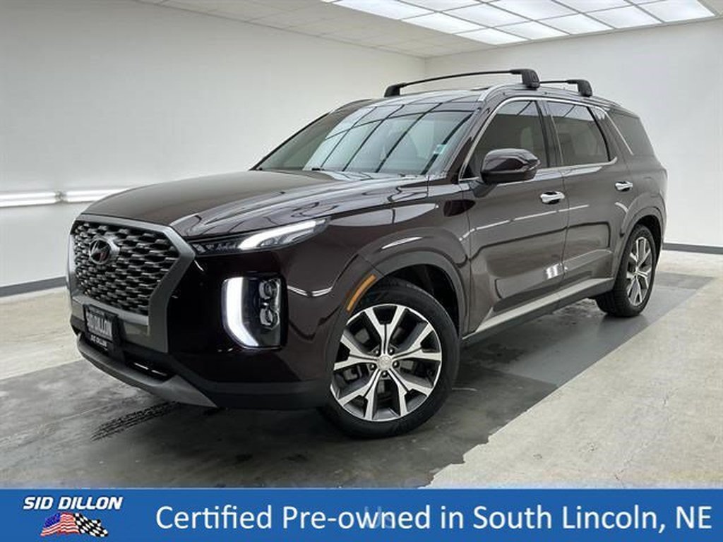 Used 2021 Sierra Burgundy Hyundai SEL image 1