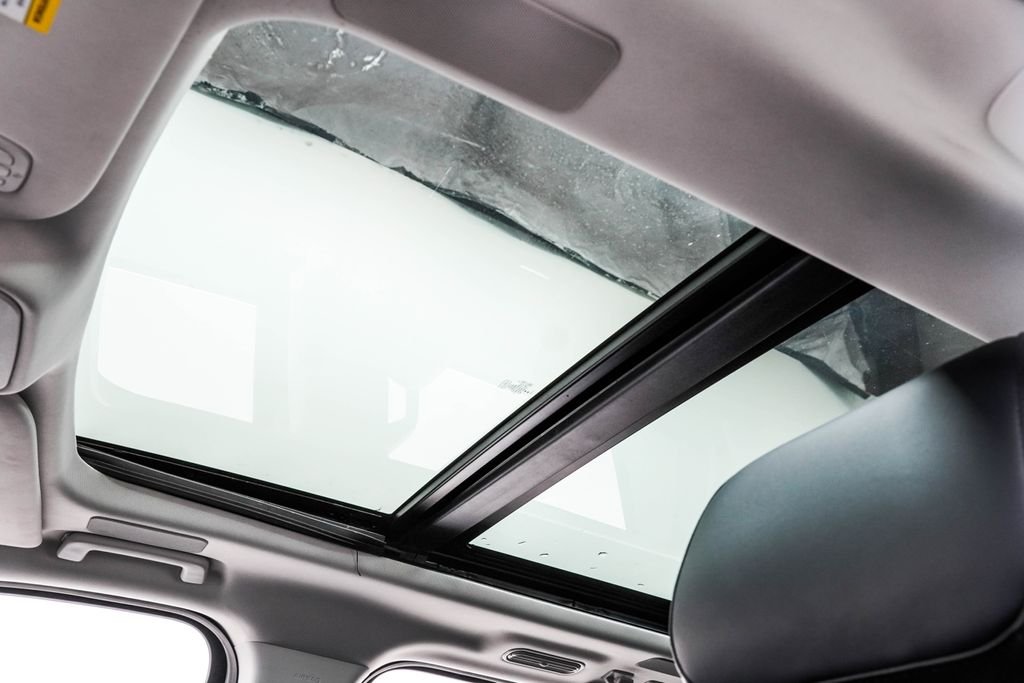 Used 2025 Gray Ford Platinum image 20