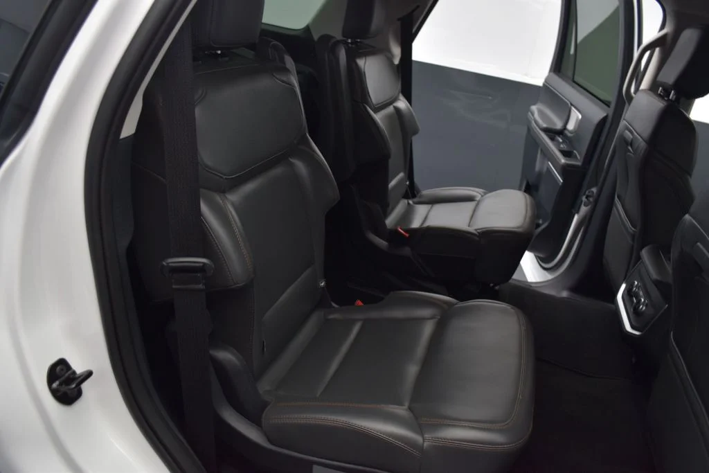 Certified Used 2025 White Ford Active image 24