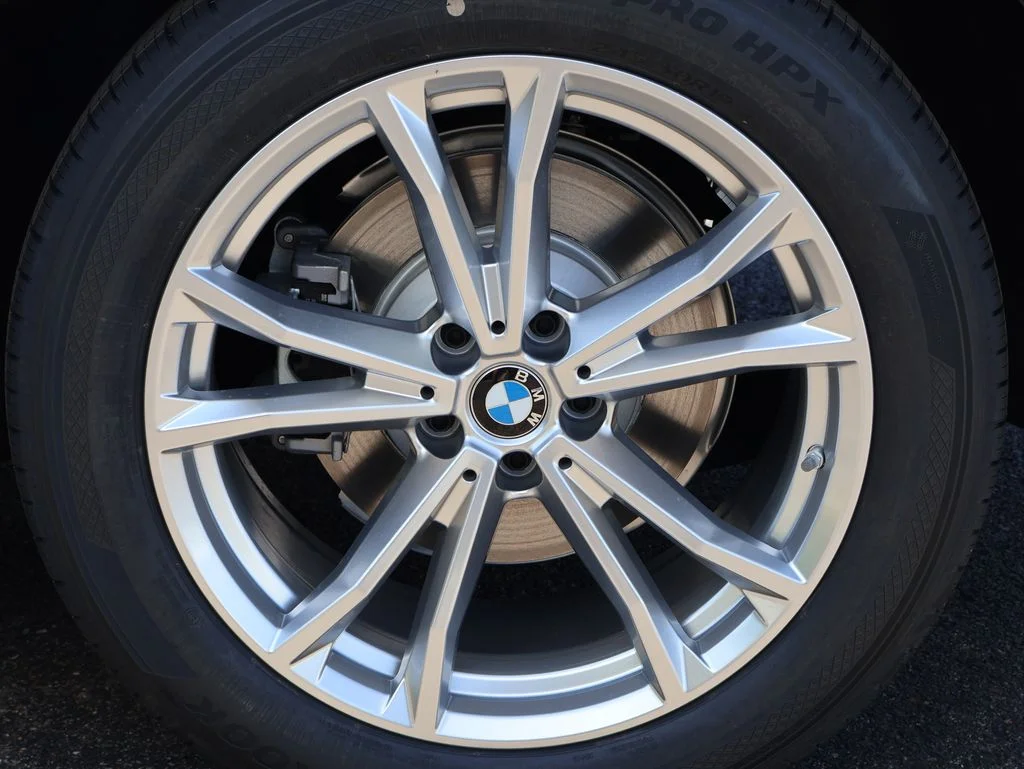 2025 BMW X3 30 - Photo 51