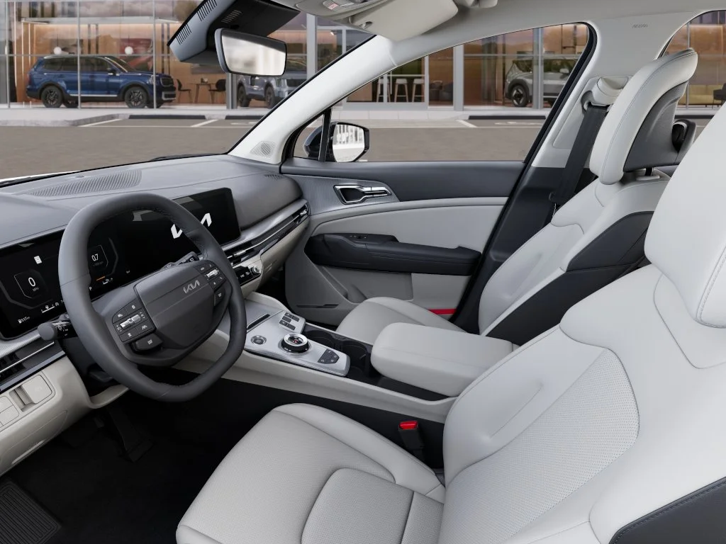 New 2027 FUSION BLACK Kia EX image 17