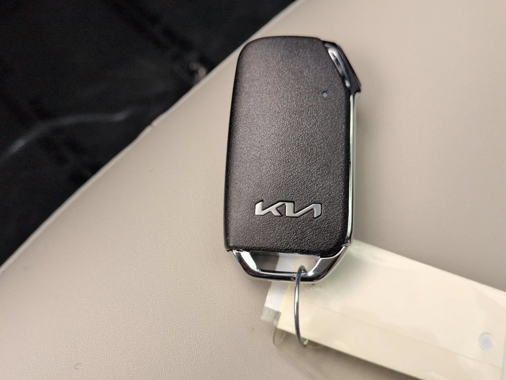 New 2026 Mineral Blue Kia EX image 33
