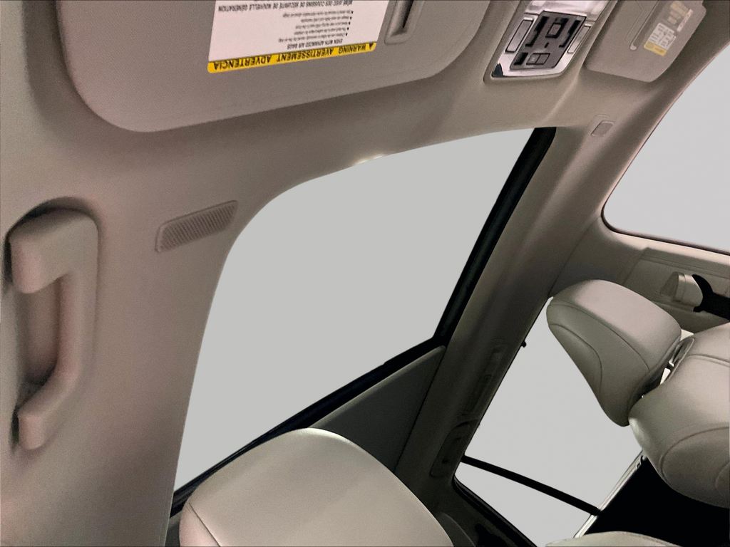 Certified Used 2026  Toyota XLE image 23