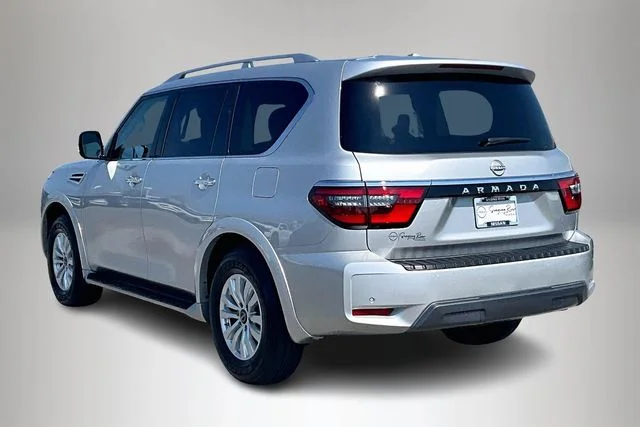 Used 2024 Silver Nissan SV image 4