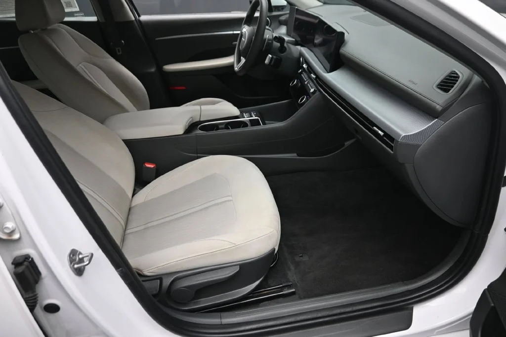 Certified Used 2024 White Hyundai SEL image 9