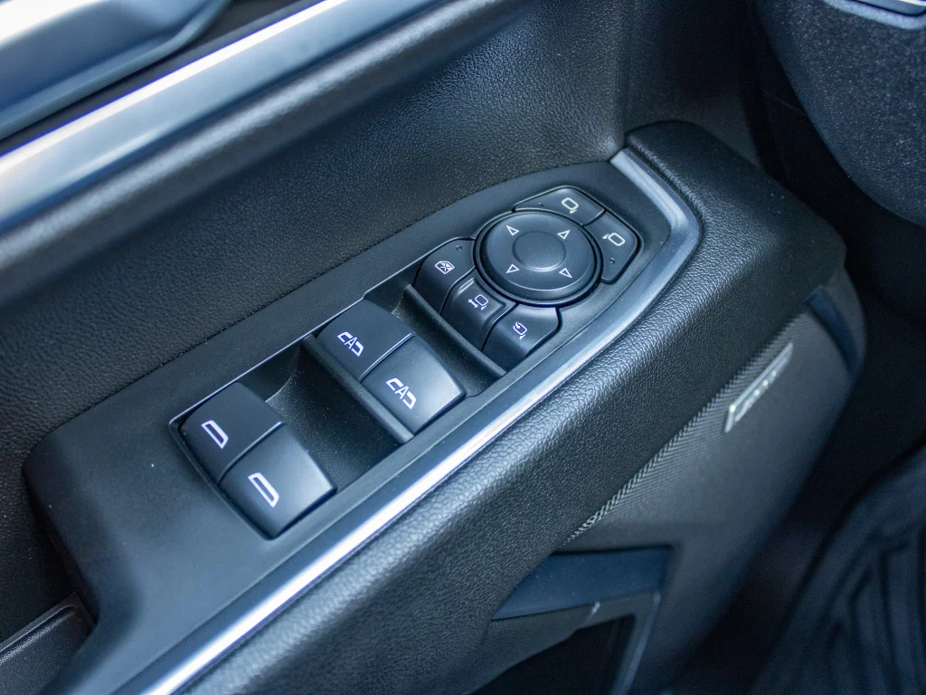 Used 2024 BLACK Chevrolet LTZ image 36