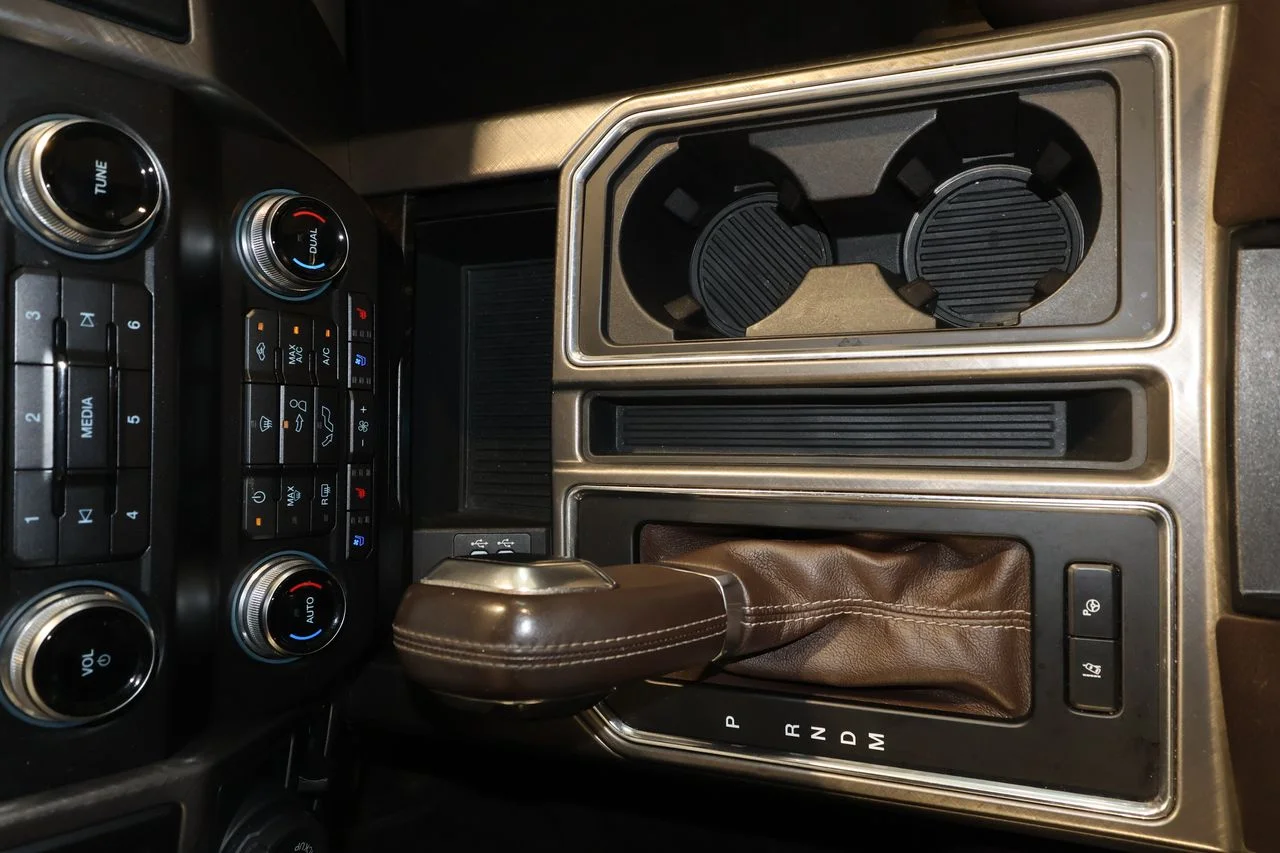 Used 2019 Black Ford Limited image 9