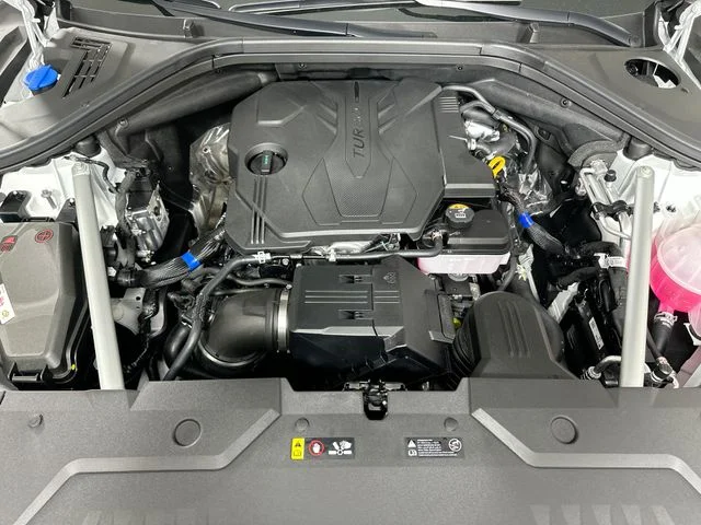 New 2026 White Genesis 2.5T Advanced image 24