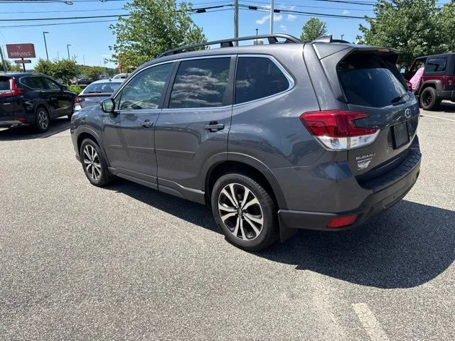Used 2022 Gray Metallic Subaru Limited image 13