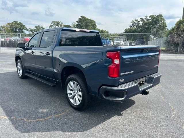 Used 2022 Blue Chevrolet Custom image 3