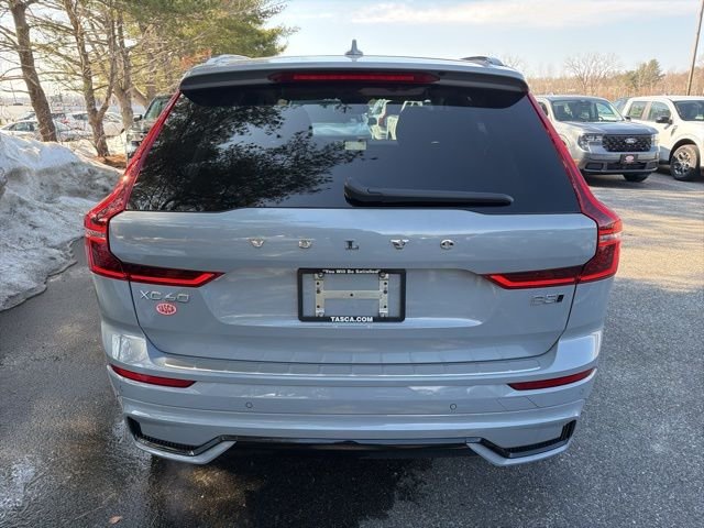 New 2026 Vapour Grey Volvo Plus image 5