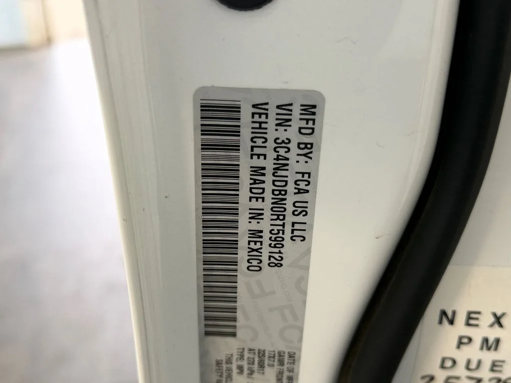 Used 2024 White Jeep Latitude image 19
